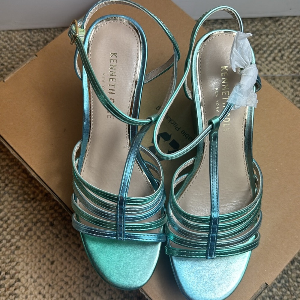NWOT - Kenneth Cole New York, Celia Platform Wedges, Ocean Blue/Green, 6.5 - Picture 12 of 16